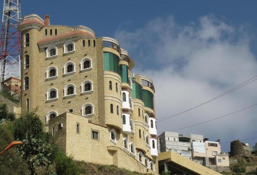 فندق فيفاء