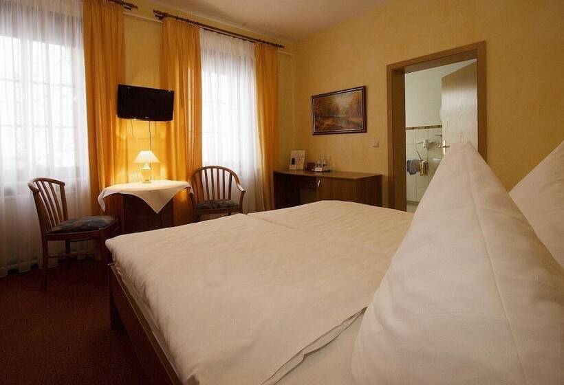 בית מלון כפרי Restaurant Alter Krug Kallinchen