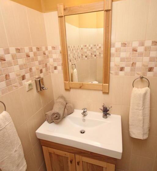 بنسيون Penzión Kállai A Vináreň