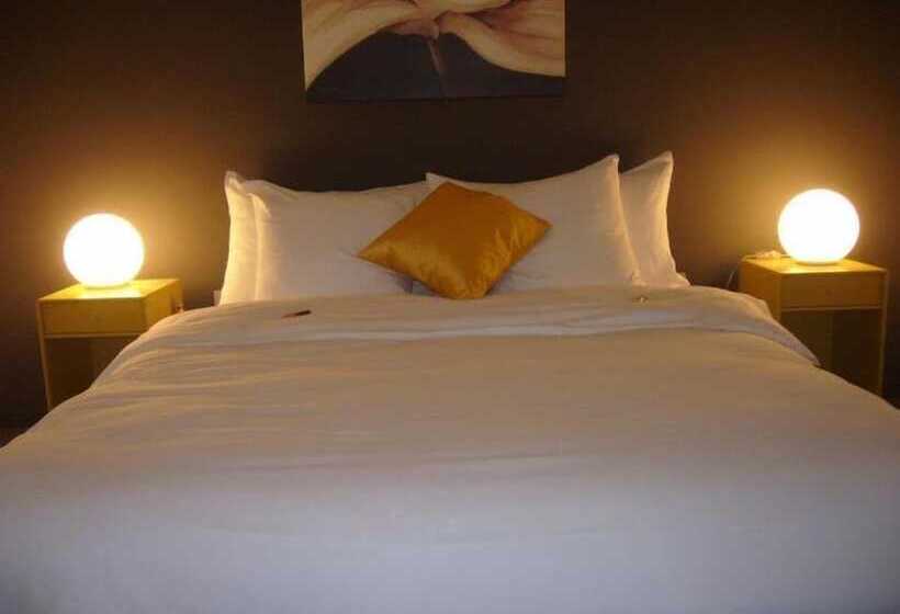 فندق صغير Hôtel Au Boeuf Rouge