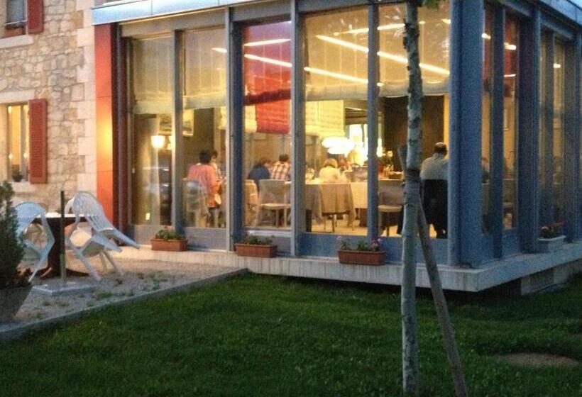 فندق صغير Hôtel Au Boeuf Rouge