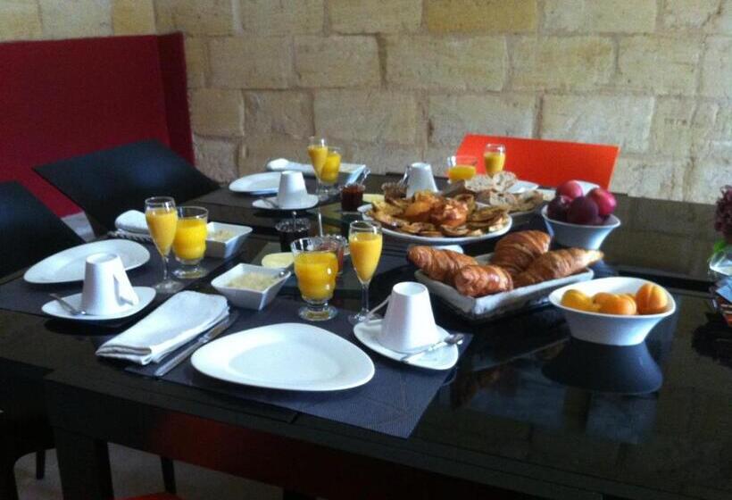 צימר Chateau La Mothe Du Barry