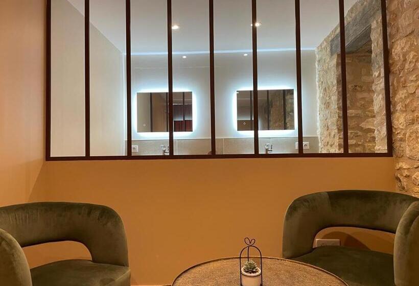 酒店 Hôtel & Restaurant   Le Manoir Des Cèdres   Piscine Chauffée Et Climatisation