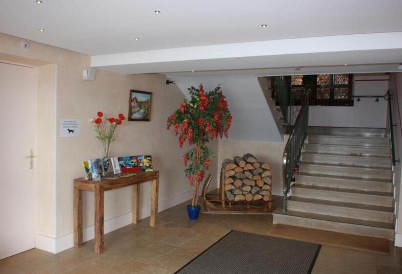 בית מלון כפרי Hôtel Restaurant Roess