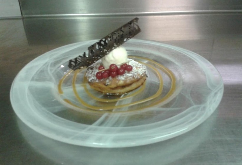 호텔 Logis   Hôtel Restaurant Du Canard