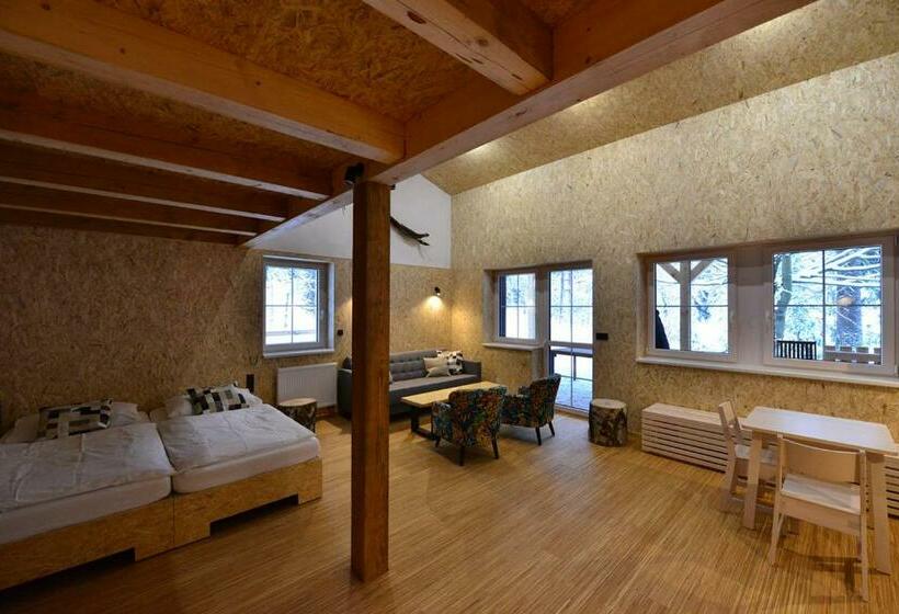 酒店 Montanie Resort