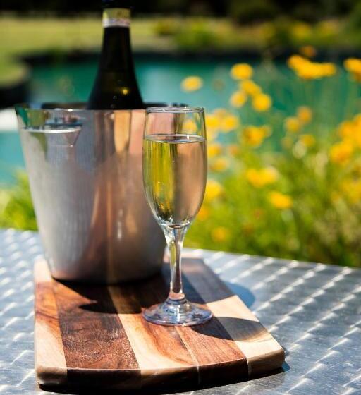 فندق على الطريق Howlong Golf Resort