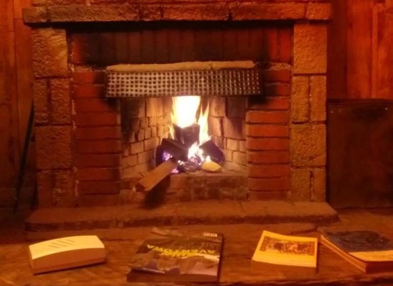 بنسيون Portezuelo Del Viento   Hostel De Montaña