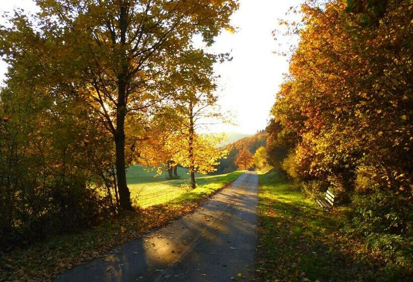 ユースホステル Restaurant   Pension Im Pfenn