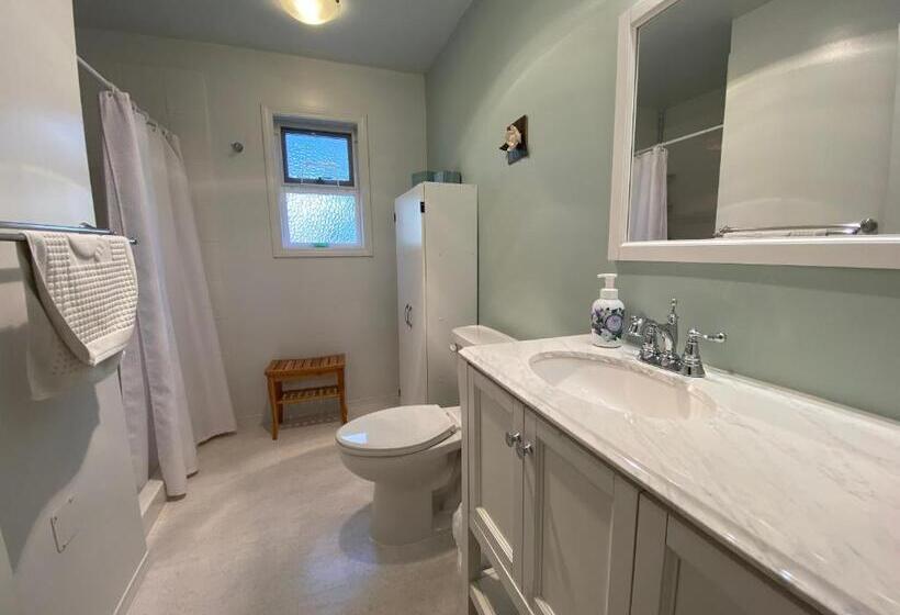 Crown House B&b