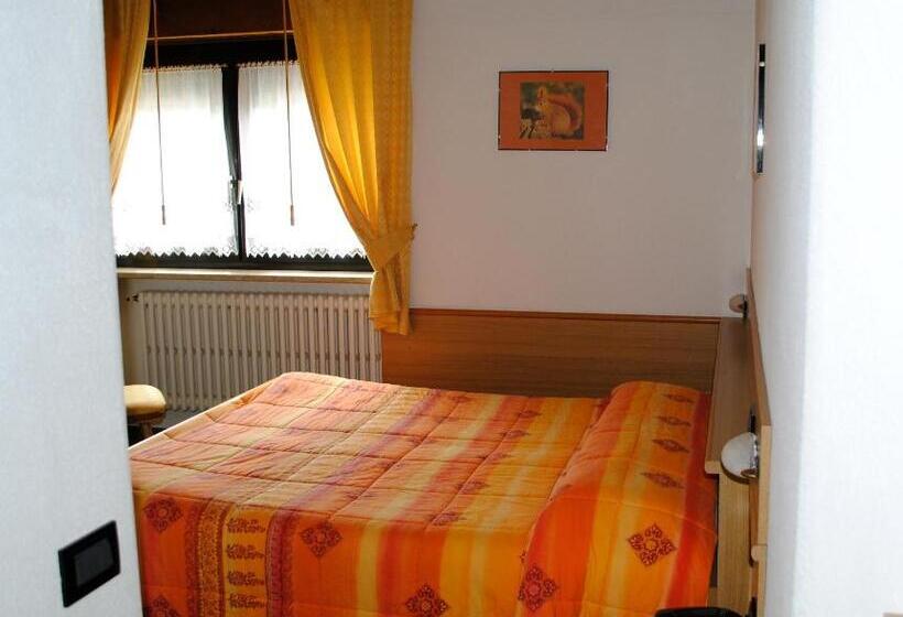 فندق Albergo Venezia