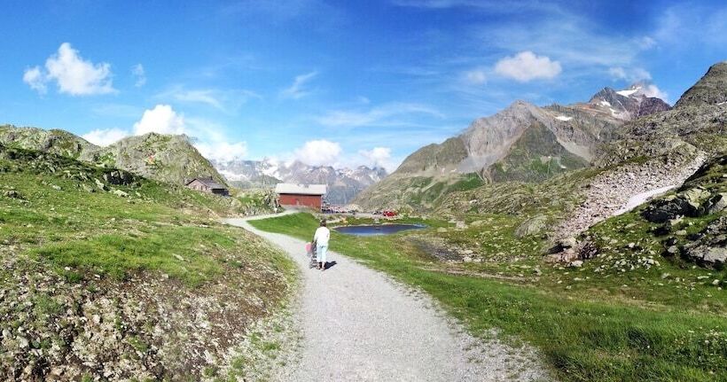 酒店 Berggasthaus Sustenpass Hospiz   Hostel