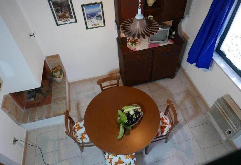 בית מלון כפרי Eco Bio Agriturismo Santacinnara