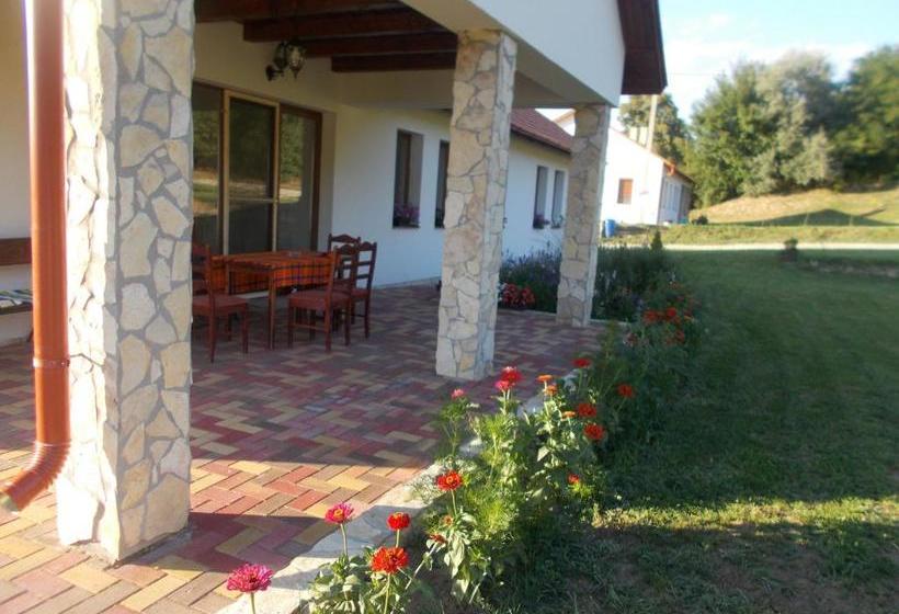 פנסיון Bánvölgye Vendégház és Rendezvényház