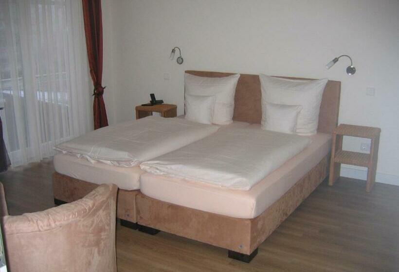 بنسيون Gästehaus Oswald