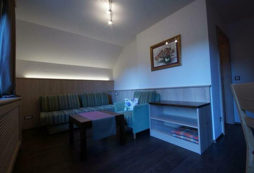 بنسيون Landgasthof Trattnig