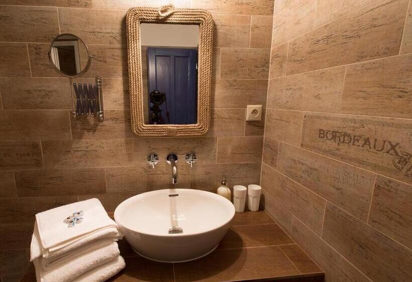 פנסיון U Námořníka Restaurant A Penzion