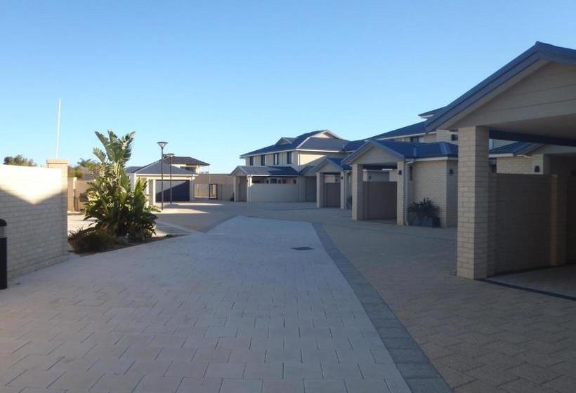 Port Denison Beach Resort
