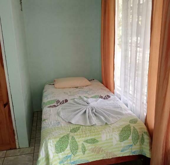 הוסטל Posada Rural Río Celeste
