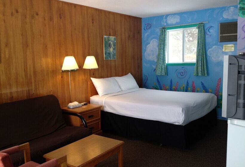 Algonquin Motel