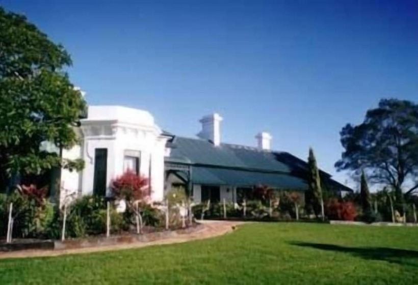 مبيت وإفطار Lochinvar House
