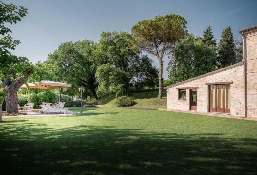 فندق Badia Agriturismo