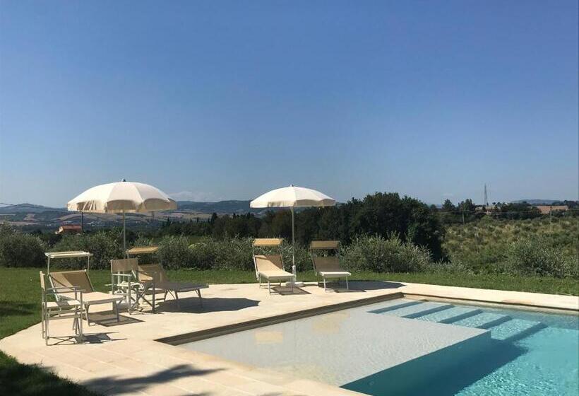 فندق Badia Agriturismo