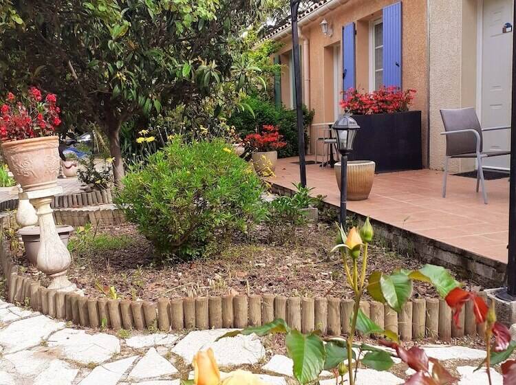 酒店 Logis Hôtel Restaurant Le Clos Des Capitelles