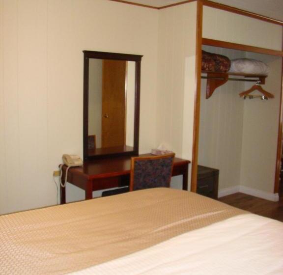 فندق على الطريق Paddock Inn