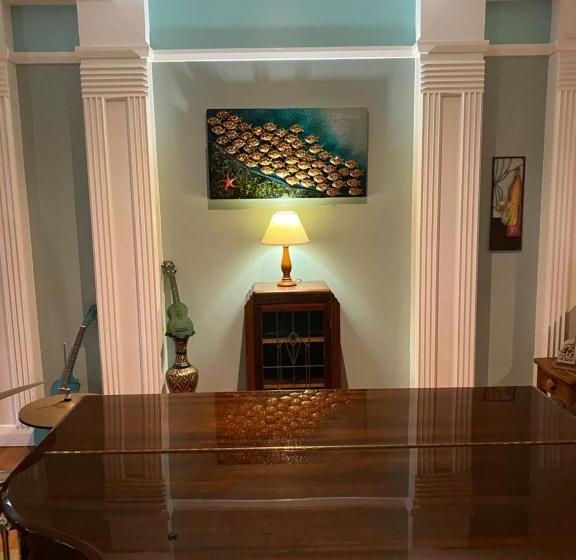 بنسيون Babinda Quarters