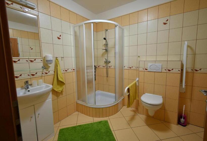 پانسیون Chalupa U Pramene