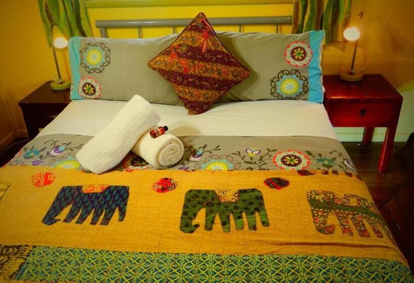Пансион Grey Gum Lodge