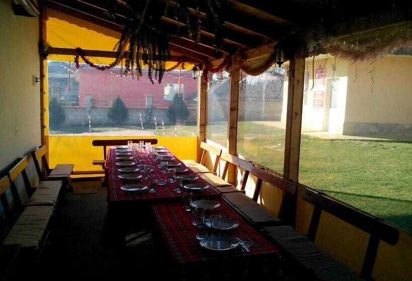 پانسیون Guesthouse Mirage