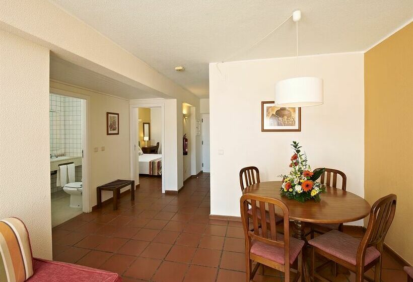 Cheerfulway Vila Alba