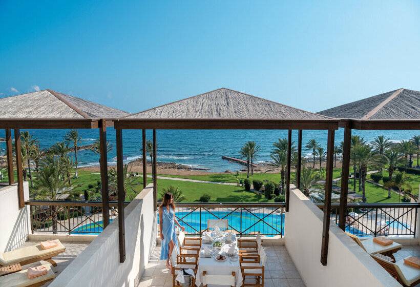Constantinou Bros Athena Beach Hotel