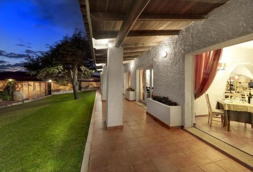Colonna Grand Hotel Capo Testa, A Colonna Luxury Beach Hotel, Santa Teresa Sardegna