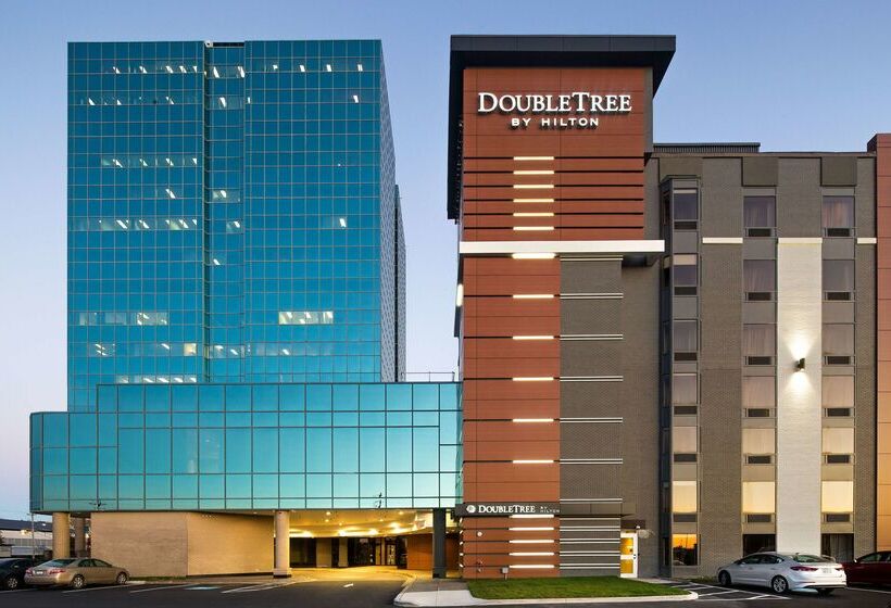 هتل Doubletree By Hilton Halifax Dartmouth
