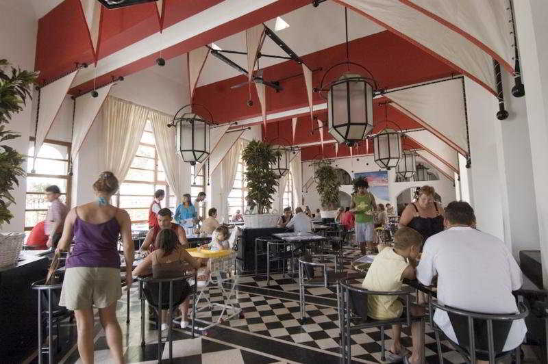 هتل El Pueblo Tamlelt