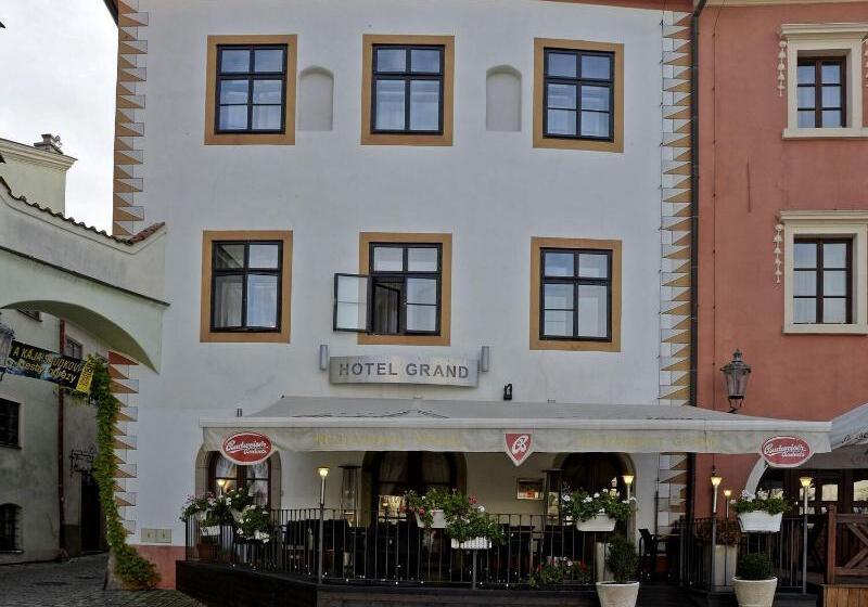 Hotel Grand