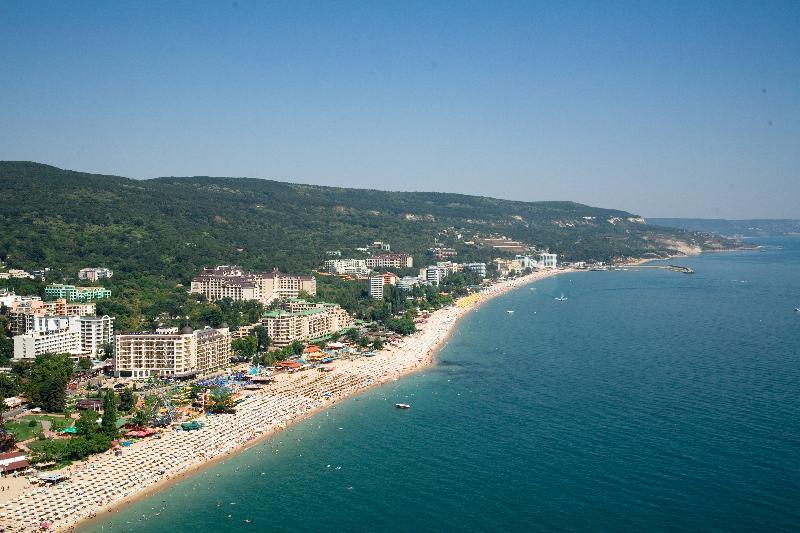 استراحتگاه Helios Spa Hotel   Children Slides, Pool, Entertainment & All Inclusive