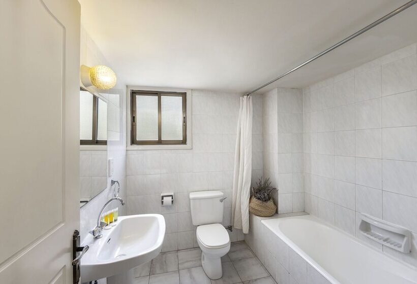 Stephanos Hotel Apartments