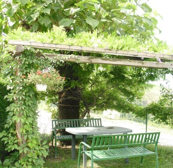 Bed and Breakfast Bricco Del Gallo