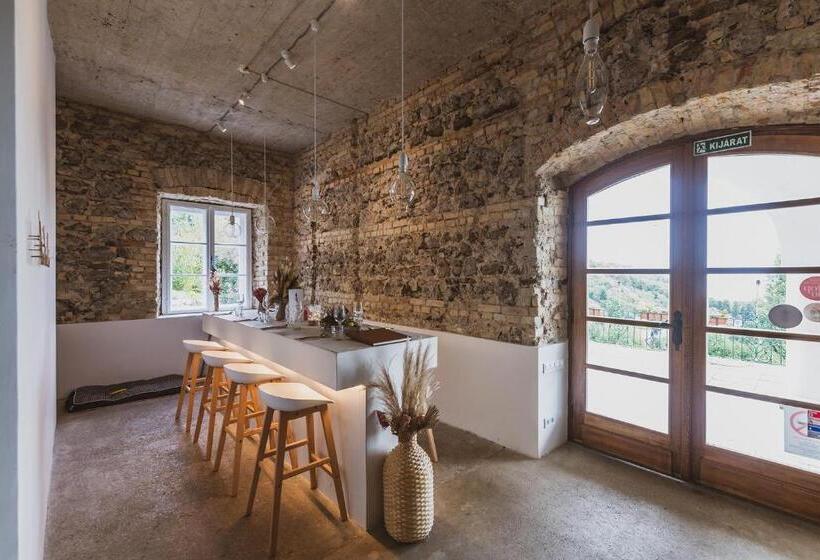 مبيت وإفطار Villa Kabala