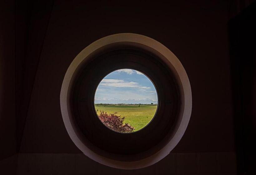 ホテル Agriturismo Sarmore