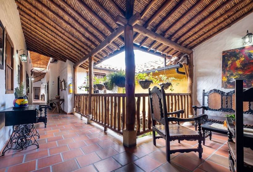 هتل Ayenda Boutique Macaregua Girón