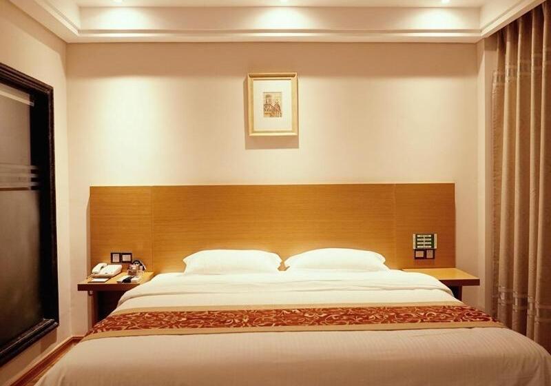 בית מלון כפרי Greentree Inn Guangxi Hepu Huanzhusouthrd.transit Center Express