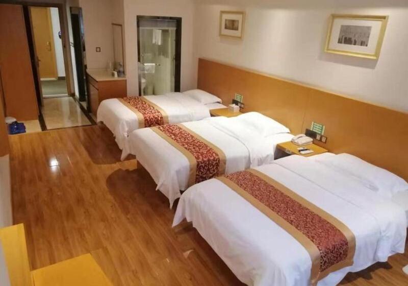 בית מלון כפרי Greentree Inn Guangxi Hepu Huanzhusouthrd.transit Center Express