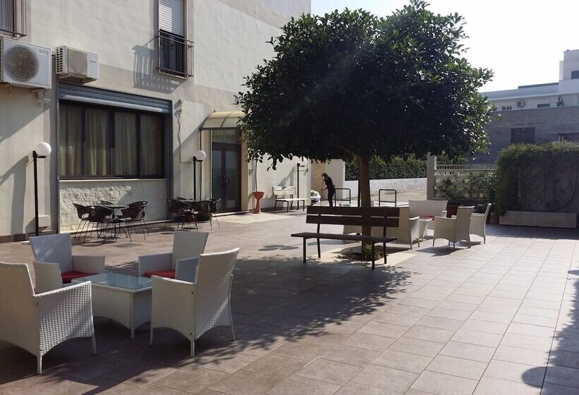 فندق La Tana Del Lupo