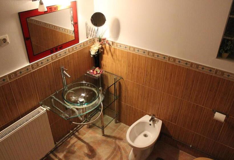 بنسيون Casa Ella