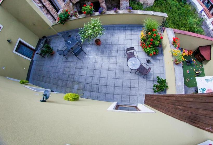 پانسیون Penzion Černej Pták